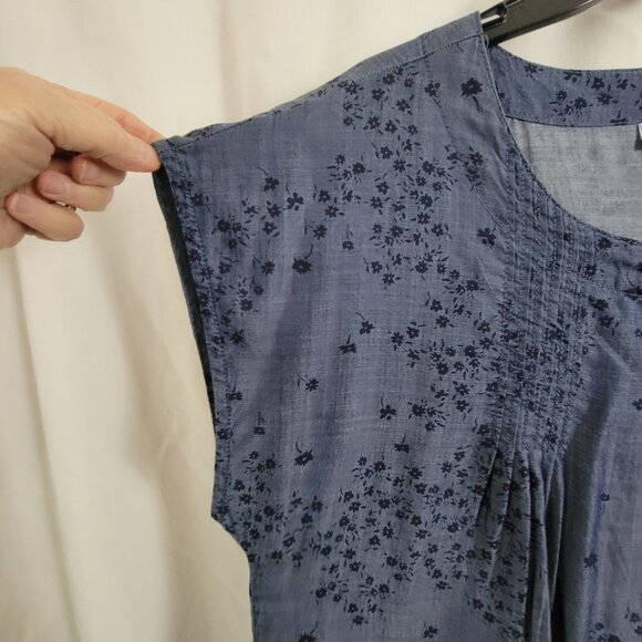 NEW Liz Claiborne XL Gingham Garden Top Blouse floral Blue Cap Sleeves pleat NWT - Picture 5 of 10